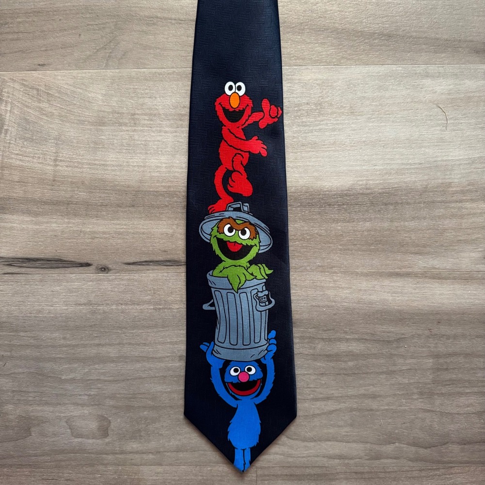 Vintage Sesame Street Elmo Oscar Grover Navy Blue Silk Look Necktie 90s Mens